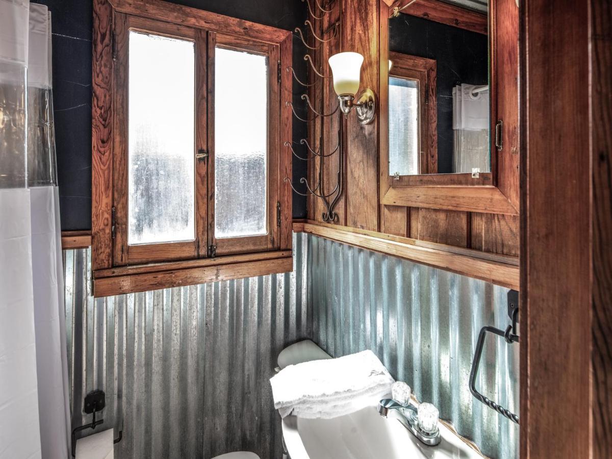 Apache Village 4, King Studio, Midtown, Sleeps 2 Ruidoso Extérieur photo