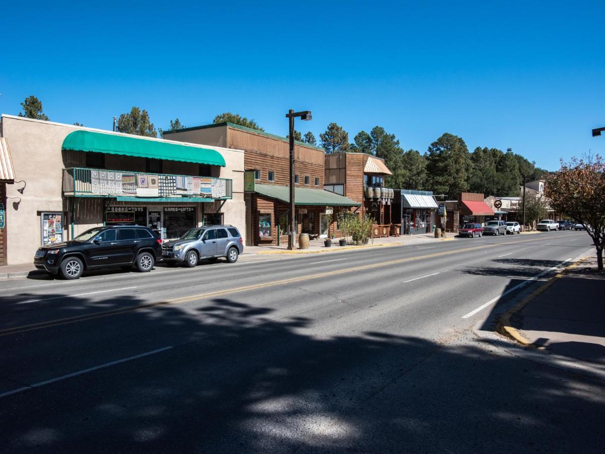 Apache Village 4, King Studio, Midtown, Sleeps 2 Ruidoso Extérieur photo